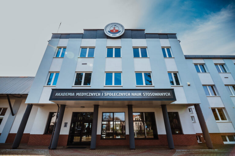 AMiSNS poszukuje pracownika ds. rekrutacji i promocji 
