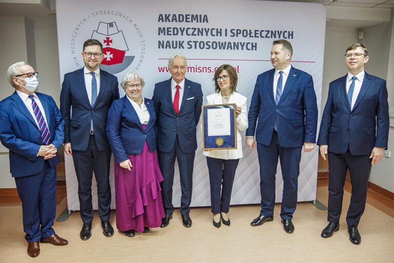 Minister Edukacji i Nauki w AMiSNS