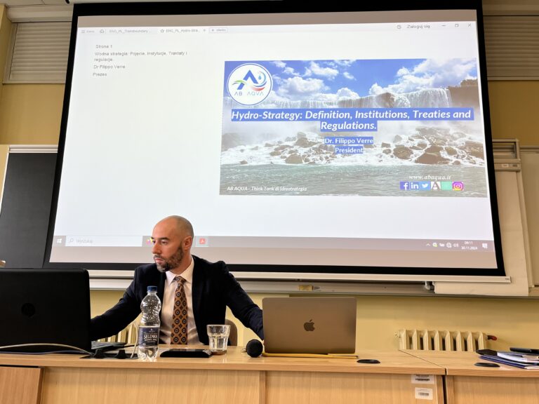 Wizyta dr Filippa Verre na AMiSNS – inspirujące wykłady dla studentów Wydziału Administracji i Nauk Społecznych