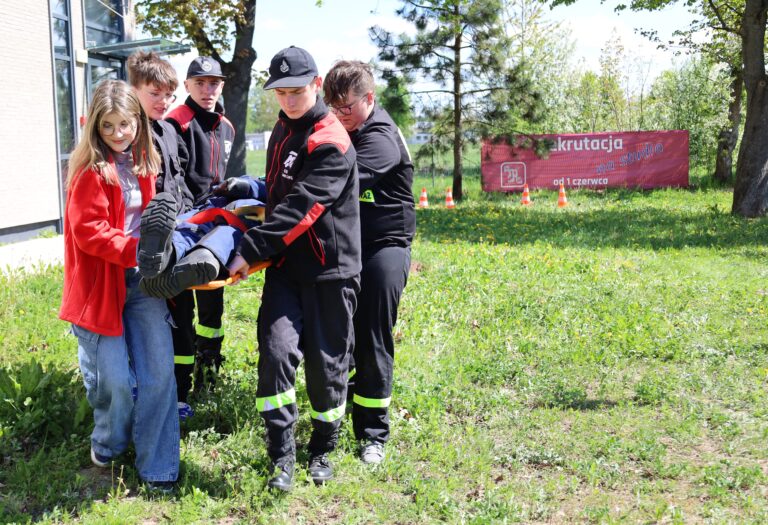 Wizyta Młodzieżowych Drużyn Pożarniczych Powiatu Olsztyńskiego w AMiSNS