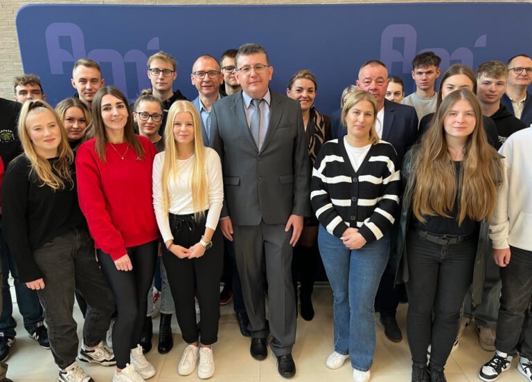 Nowy Dziekan Wydziału Administracji i Bezpieczeństwa – dr Łukasz Mikulski