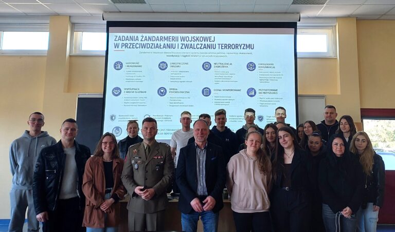 Prelekcja Koła Naukowego „Bezpieczeństwo” dotycząca działań Żandarmerii Wojskowej