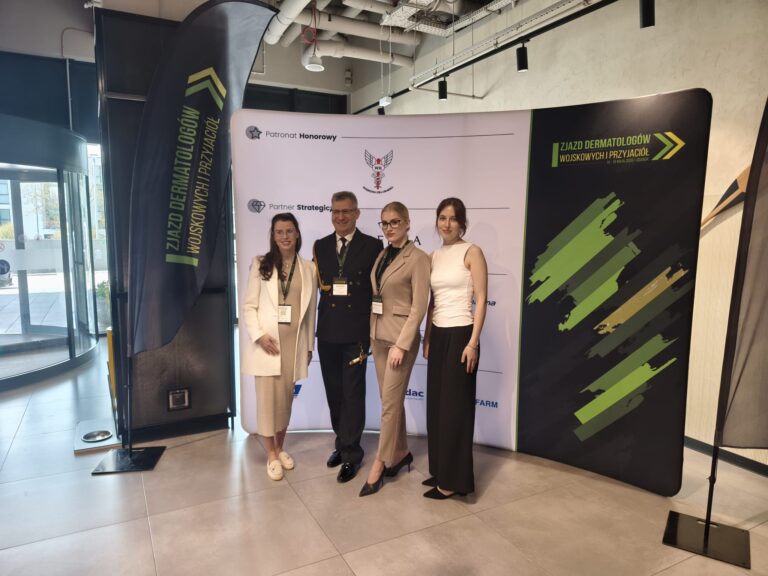 Studenci AMiSNS na prestiżowej konferencji dermatologicznej