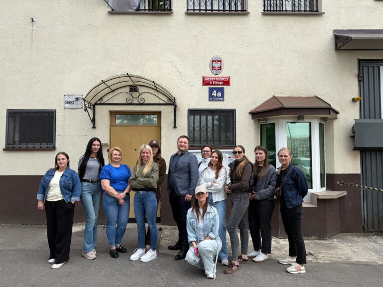 Studyjna wizyta studentów Administracji w Areszcie Śledczym w Elblągu